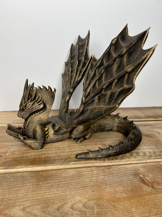 Wyrm Book Holder